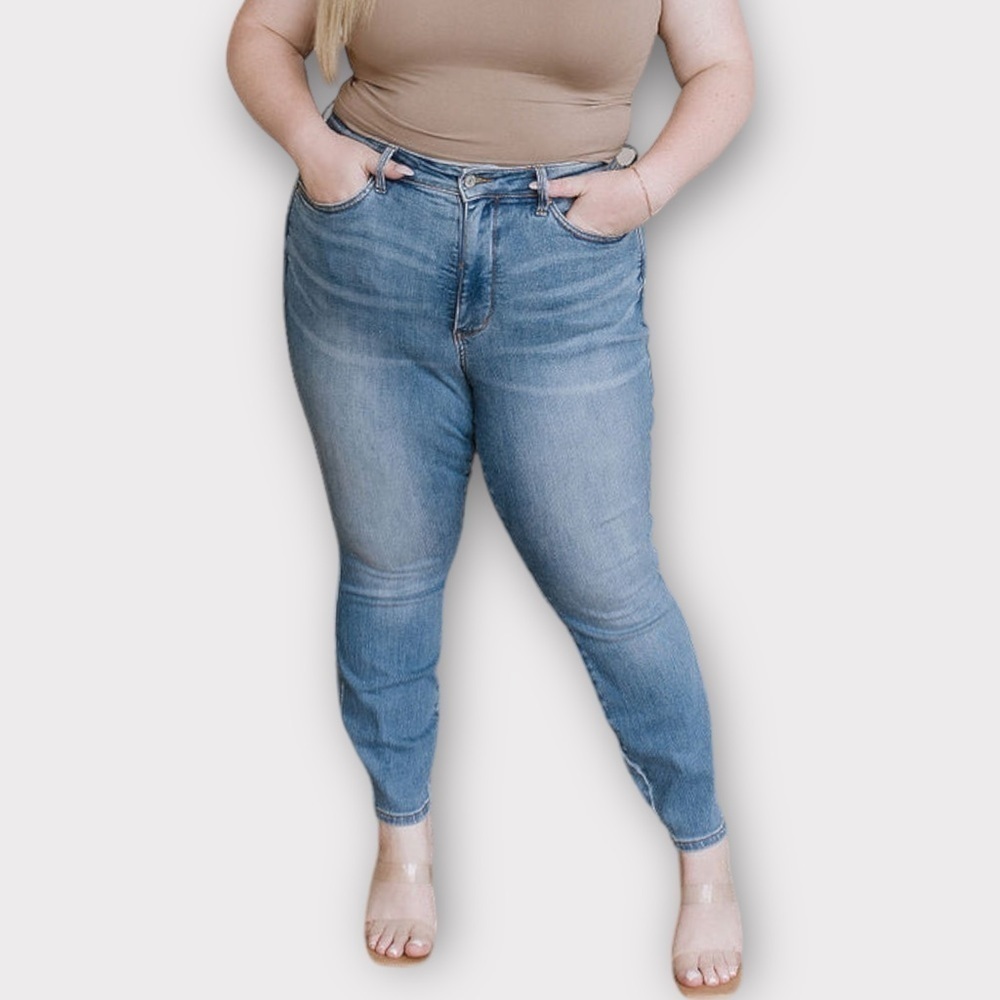 Judy Blue High Waist Skinny Fit Jeans Medium Blue NWT